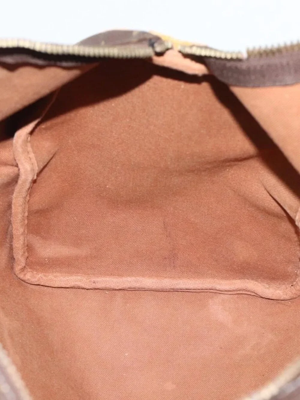 Louis Vuitton brand	louis vuitton